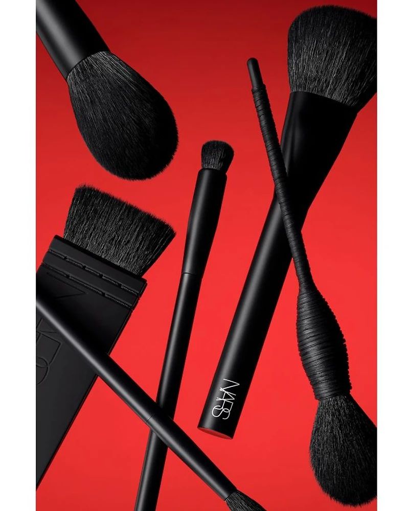 #26 Push Eyeliner Brush
