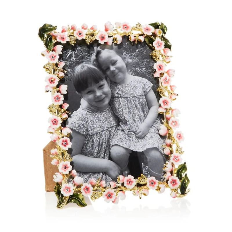 Bella Frame Collection - Exclusive