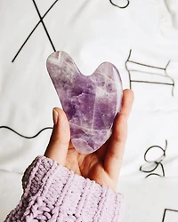 The Amethyst Gua Sha Facial Lifting Tool
