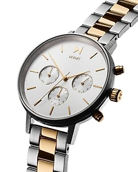 Nova Watch