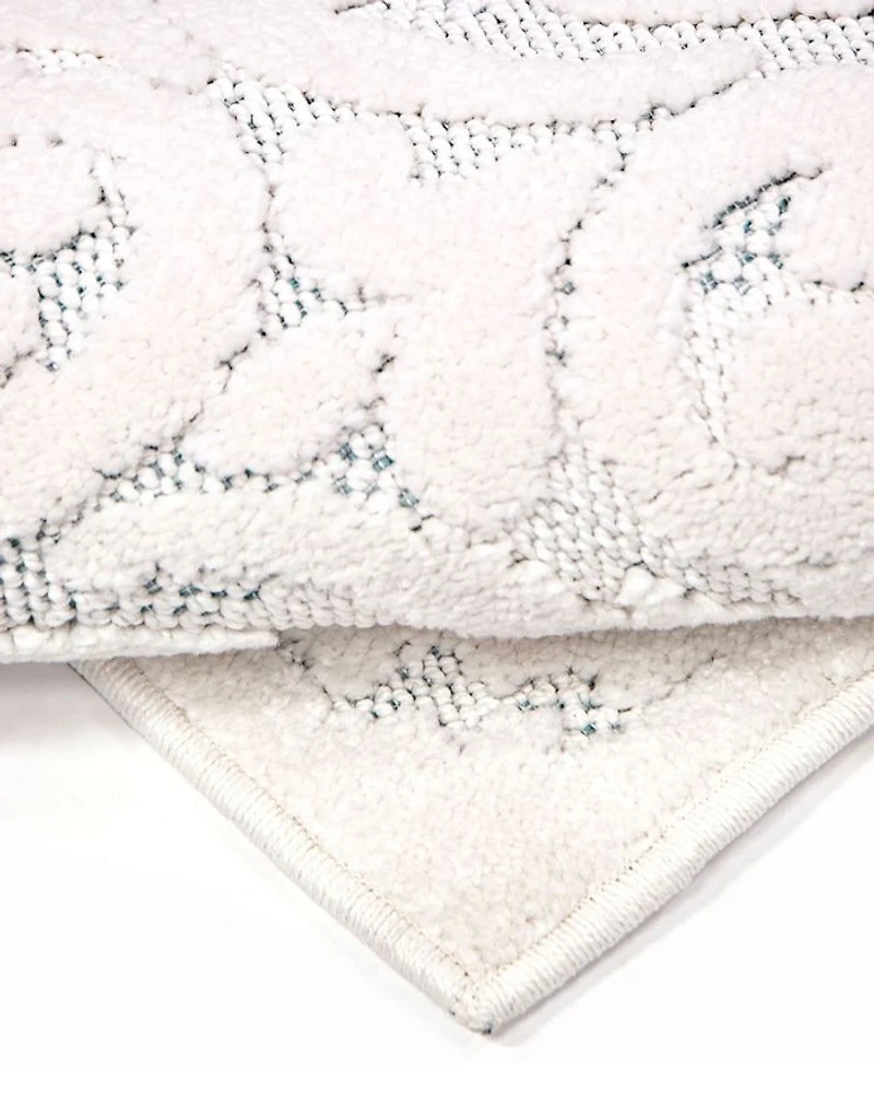 Orian Crochet Indoor/Outdoor Kensington Area Rug, 7'10" x 10'10"