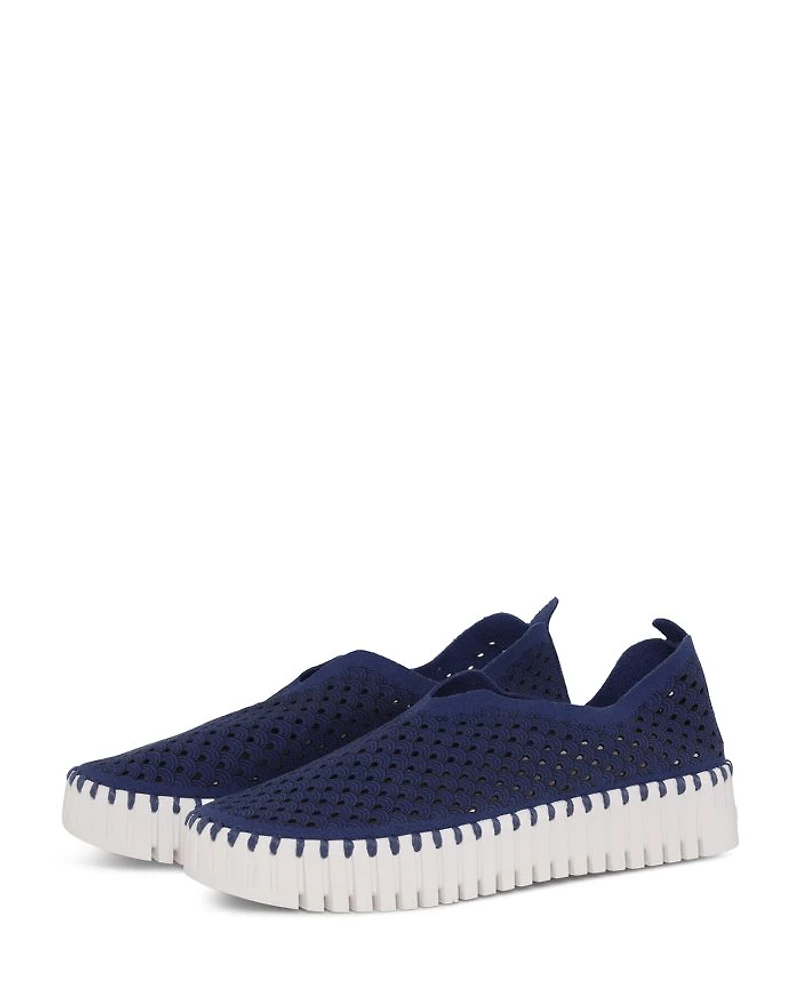 Women's Tulip 3373 Slip On Sneakers