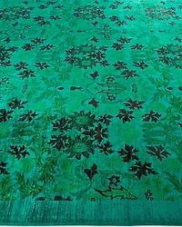 Fine Vibrance M1621 Area Rug, 8'2" x 10'