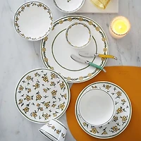 H. Daisy Chain 8" Salad Dessert Plate