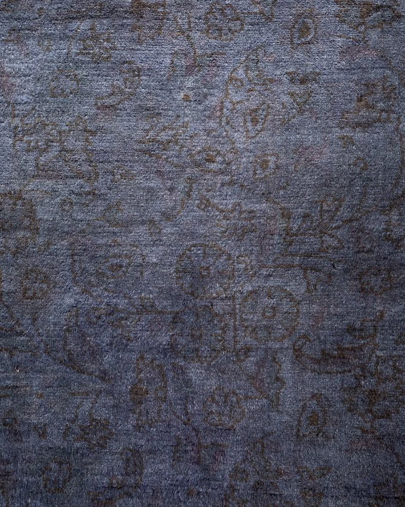Fine Vibrance M1120 Runner Area Rug, 2'7" x 8'1"