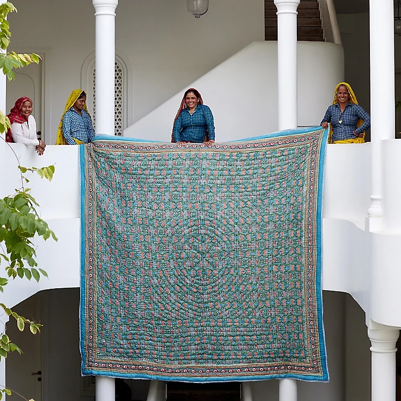 Cqc La Topanga Quilt with Two Shams, King