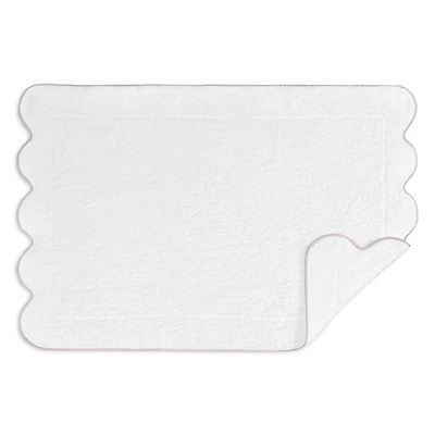 Matouk Cairo Scallop Tub Mat