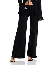 Petites The Lil Twister Sneak Jeans Pitch