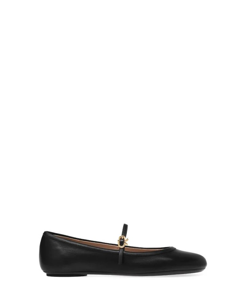 Women's Carla Flats
