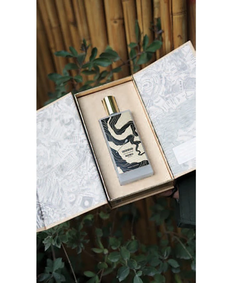 Sherwood Eau de Parfum 2.5 oz.