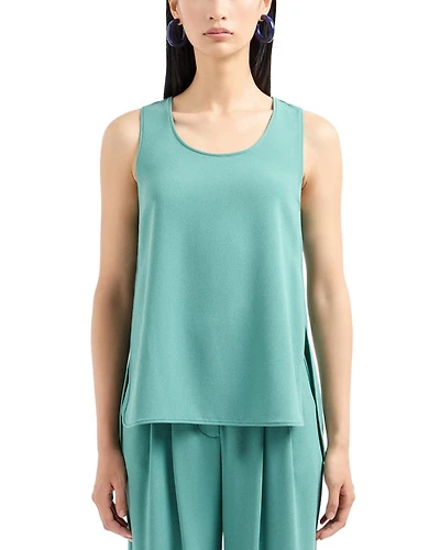 Stretch Tank
