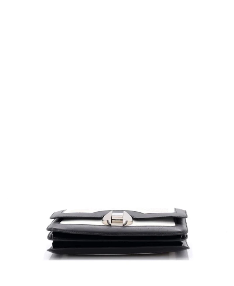 26 2002 Shoulder Bag Toile and Swift