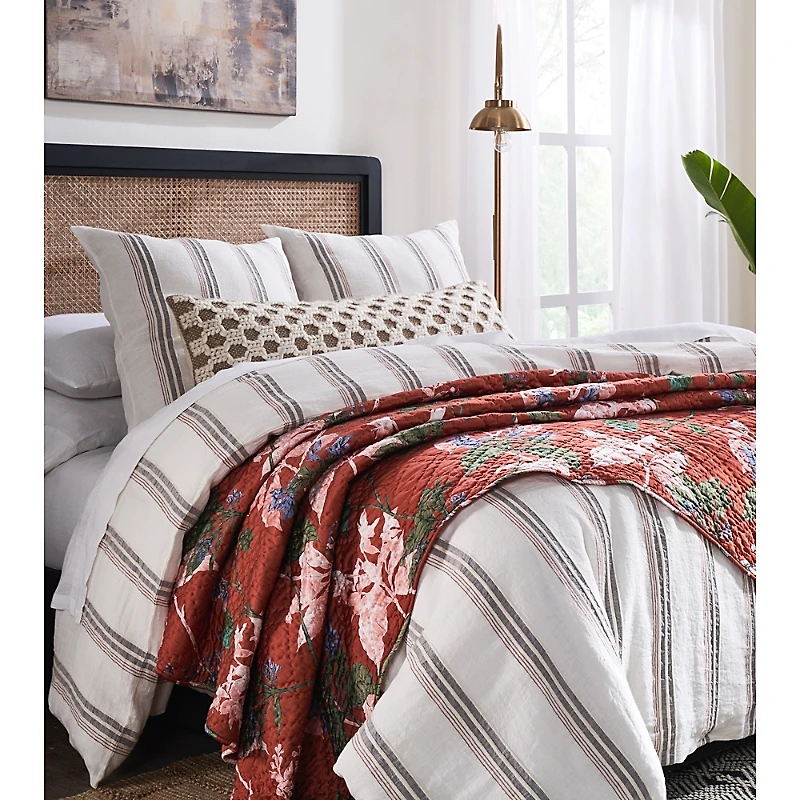 Amity Home Fitzgerald Quilt