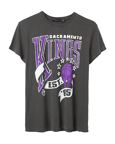 Junk Food Clothing Women's Nba Sacramento Kings Banner Vintage Tee