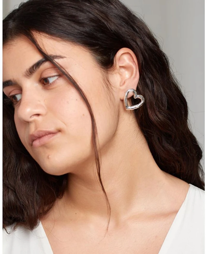 Lulu Heart Earrings in Silver