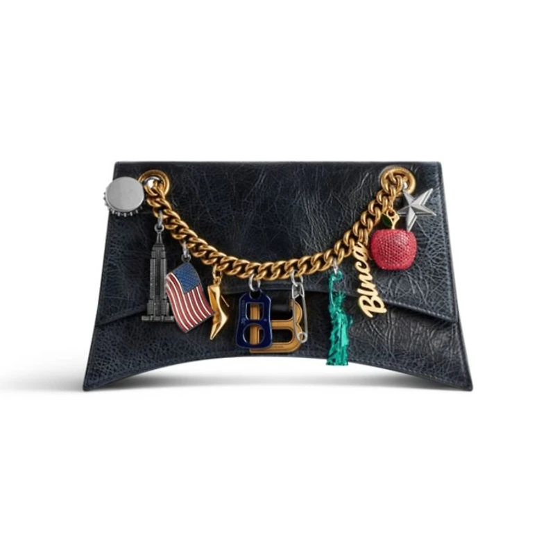 Crush Chain Bag Dirty Effect with Ny Souvenirs Charms