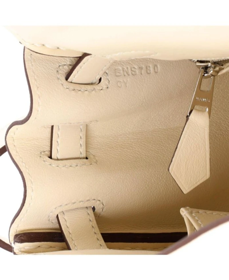 Kelly 25 Handbag Light Swift with Palladium Hardware