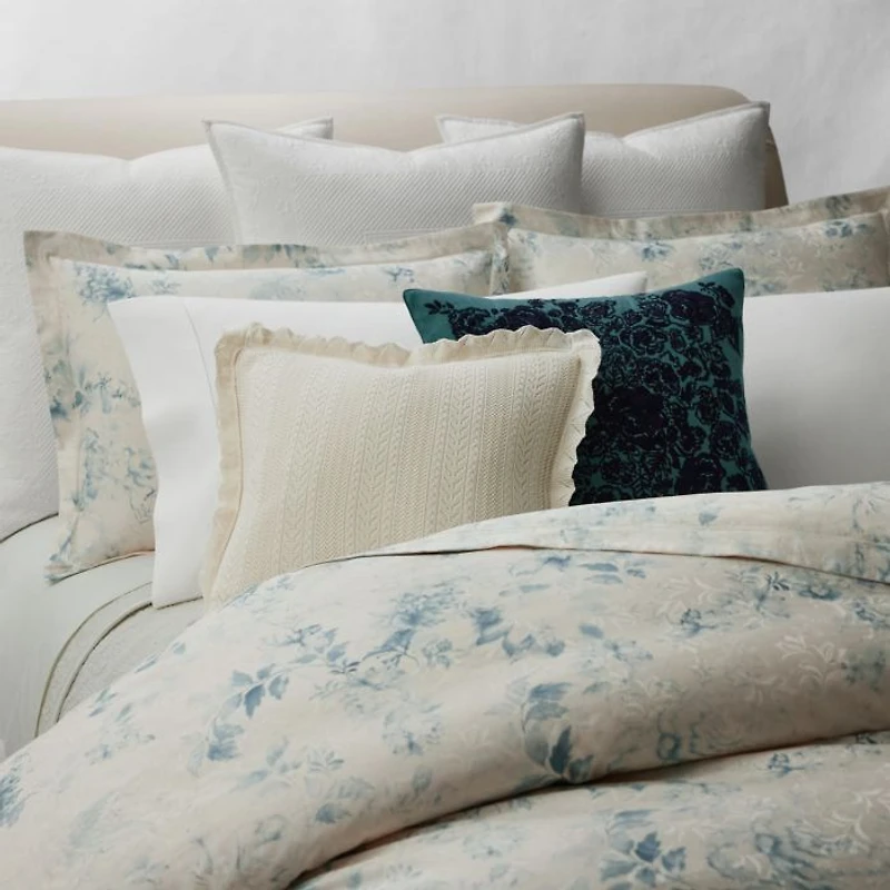 Carolyne Floral Quilted Coverlet & Shams