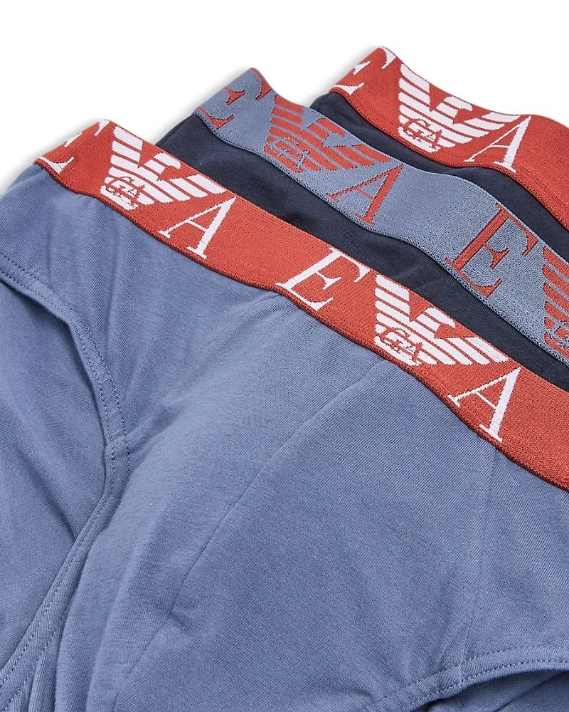 Logo Briefs