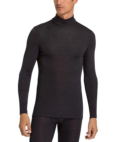 Slim Fit Turtleneck