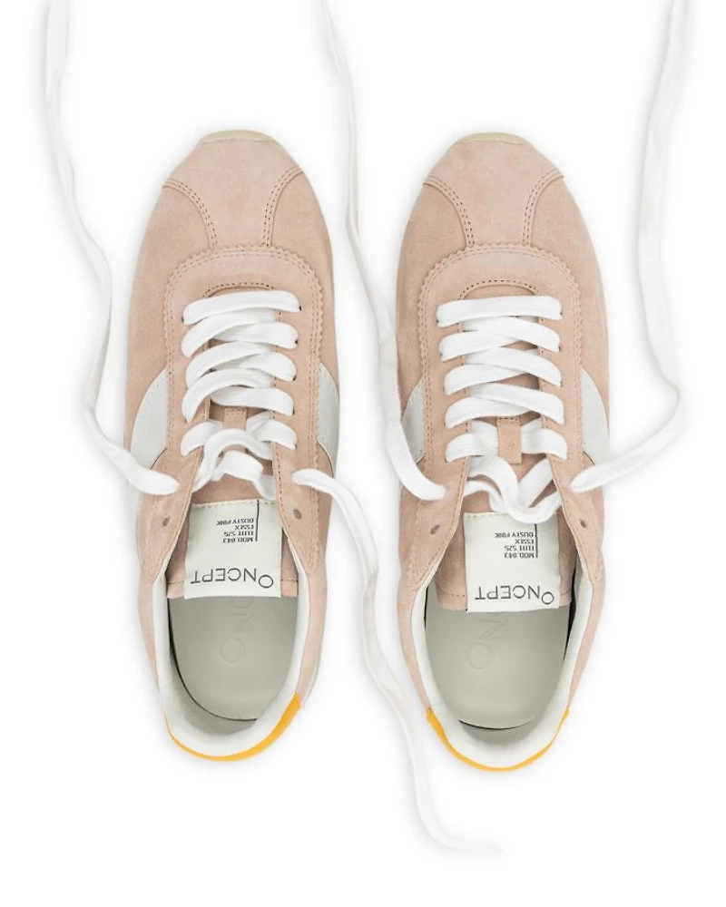 Women's Essex Running Sneakers