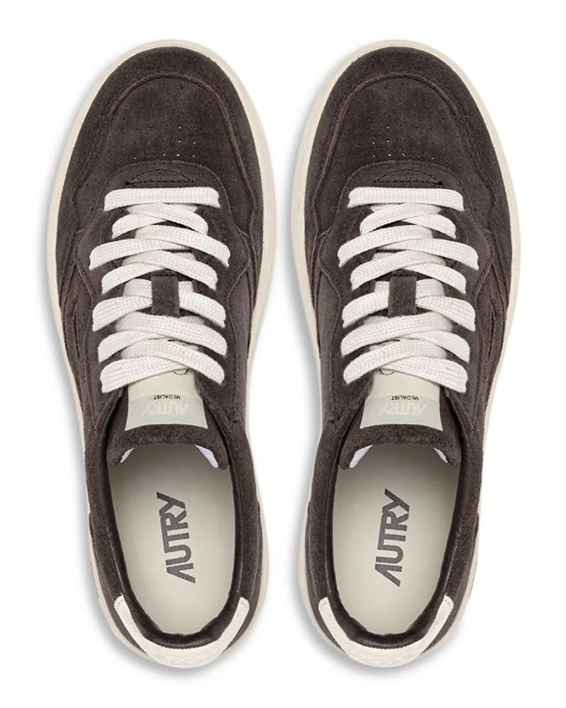 Men's Medalist Low Man Lace Up Sneakers