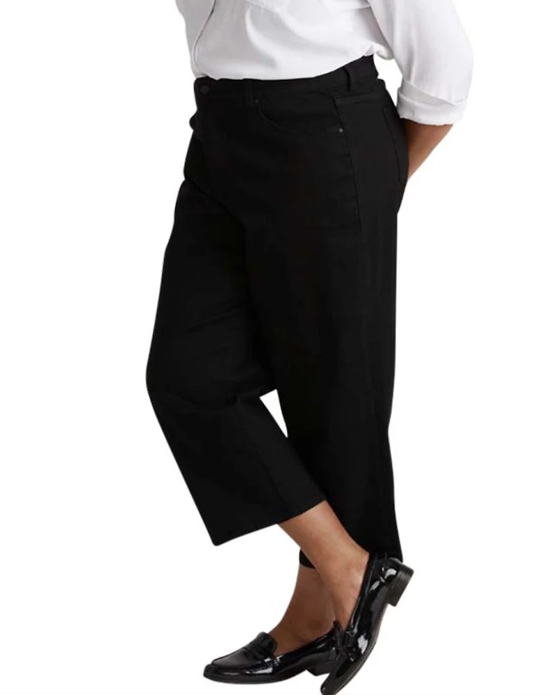 Womens Plus Bae Boyfriend Crop Jeans Black Wash