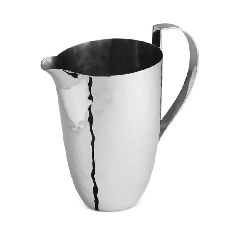 Reflective Pitcher