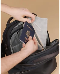Unisex Essentials Travel Kit