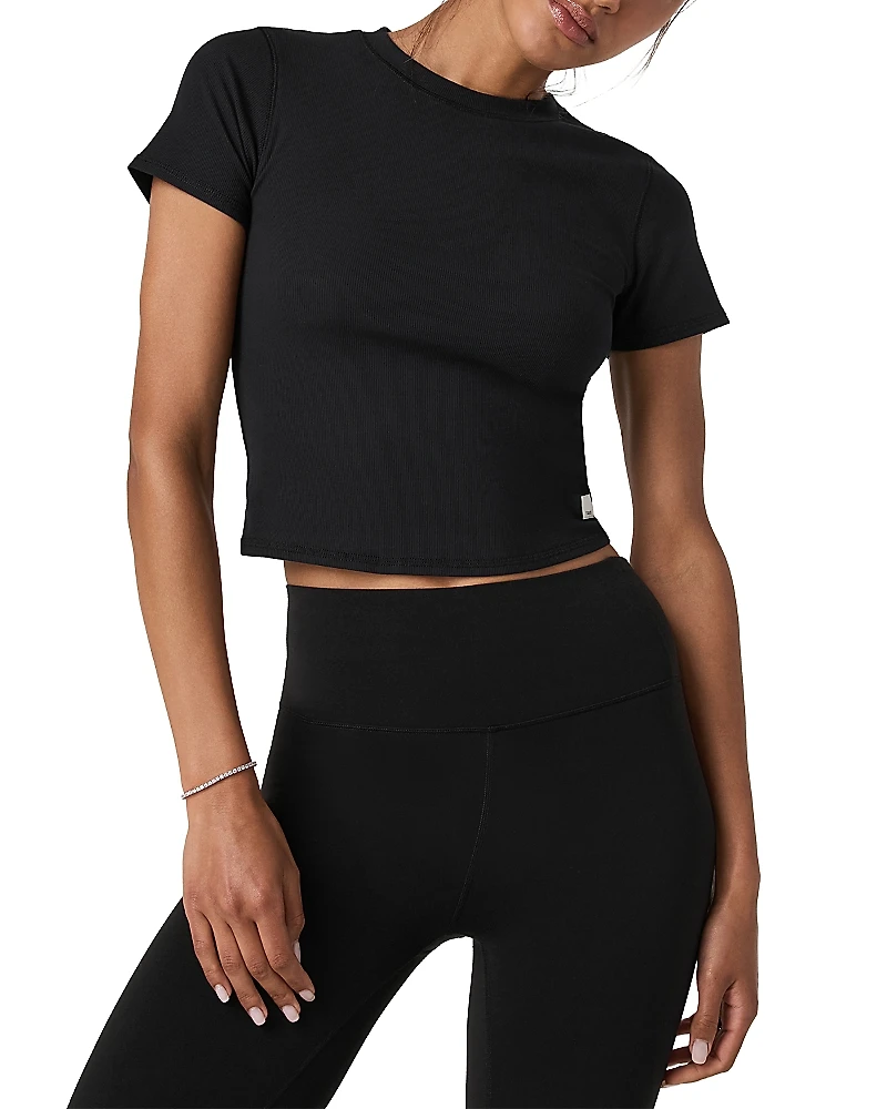 Vuori Pose Fitted Tee