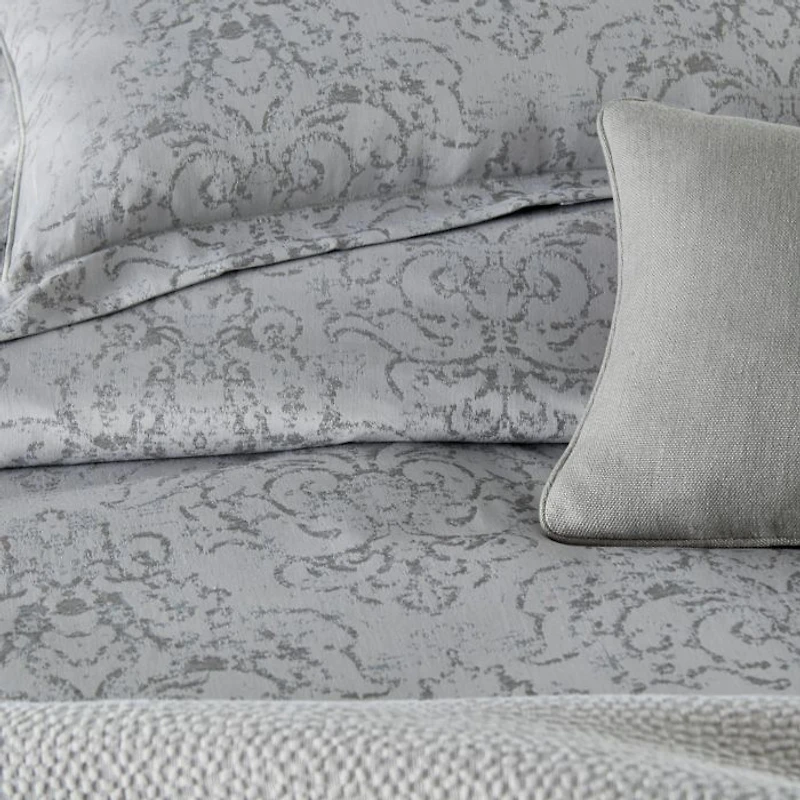 Bella Euro Sham