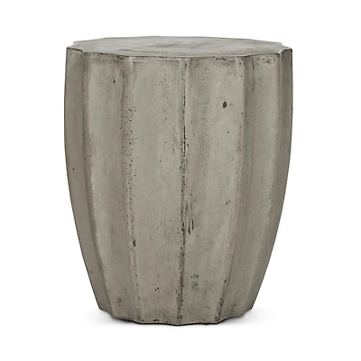 Safavieh Jaslyn Indoor/Outdoor Modern Concrete Round Accent Table