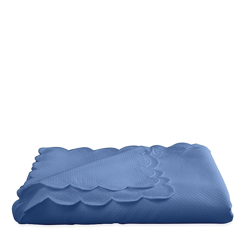 Matouk 1350 Savannah Gardens Round Tablecloth