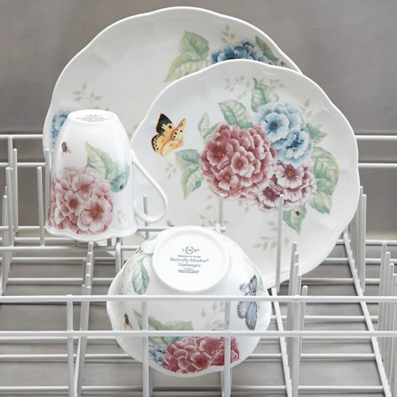 Butterfly Meadow 12 Piece Dinnerware Set