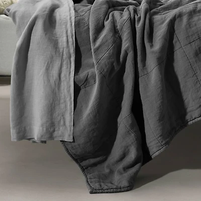 REM Linen Quilt, King