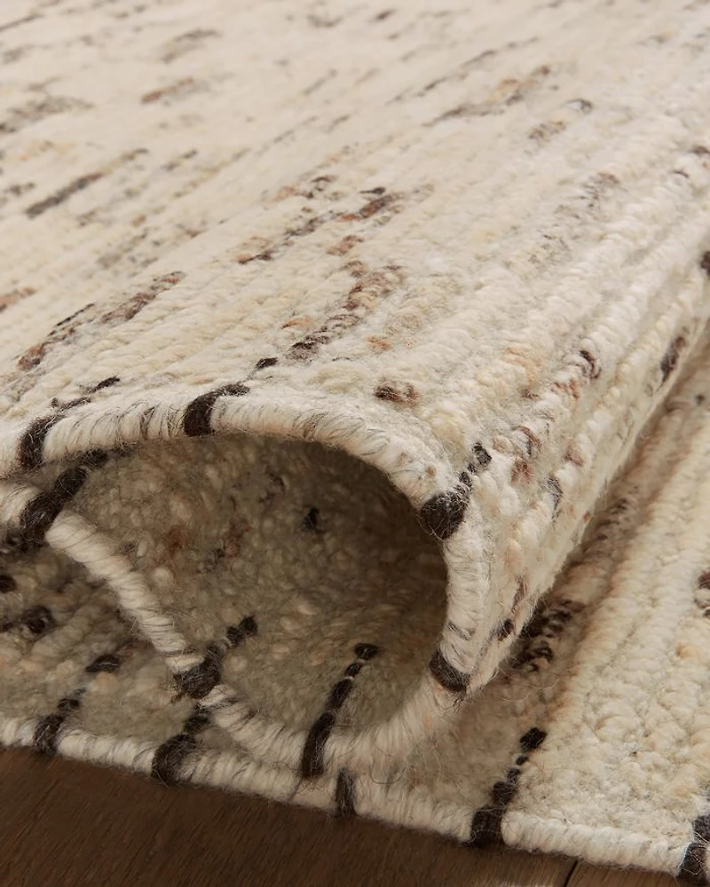 Briyana BRI-01 Area Rug, 2' x 3'