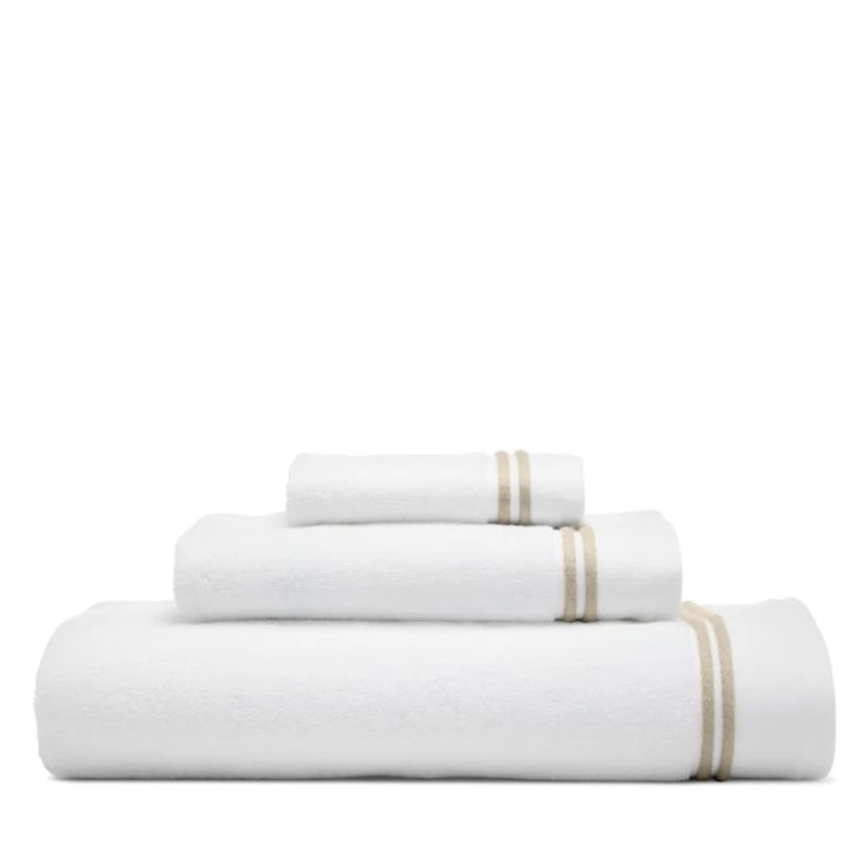 Aura Towels