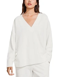 Boucle V Neck Sweatshirt