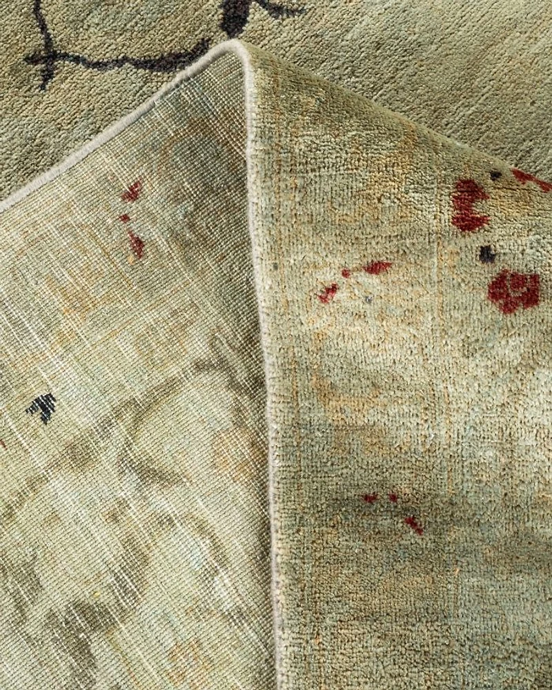 Fine Vibrance M1692 Area Rug, 8'10" x 11'7"