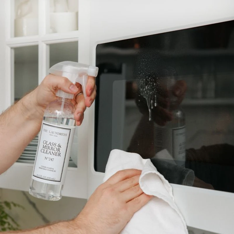 Glass & Mirror Cleaner