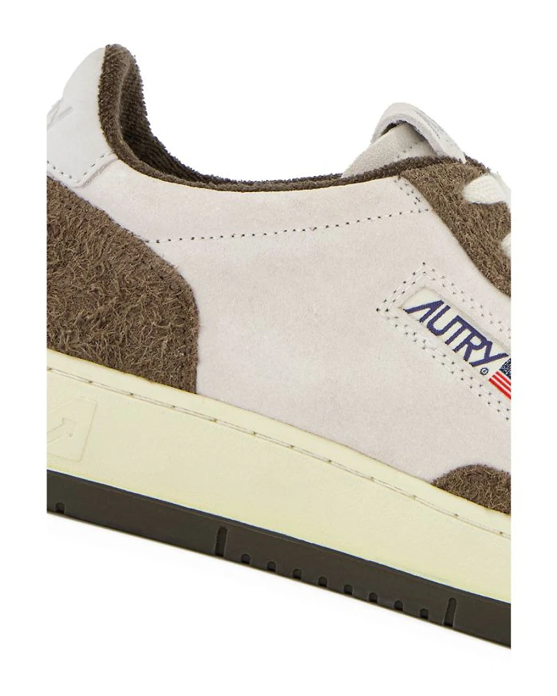 Women's Medalist Low Top Sneakers