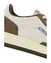 Women's Medalist Low Top Sneakers