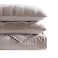 Velvet Linear Stitch 3 Piece Quilt Set
