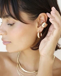 Scattered Crystal Single Chunky Ear Cuff