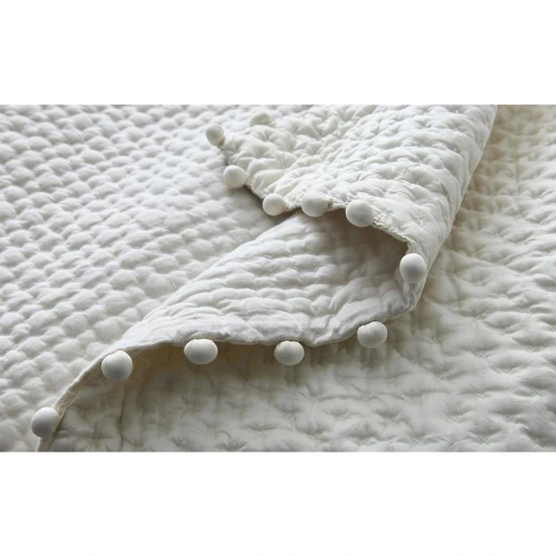Margaret Silk Quilt, King