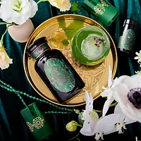 Emerald Cherry Blossom Pineapple Cream Green Tea in Violet Glass Apothecary Jar, 6 oz.