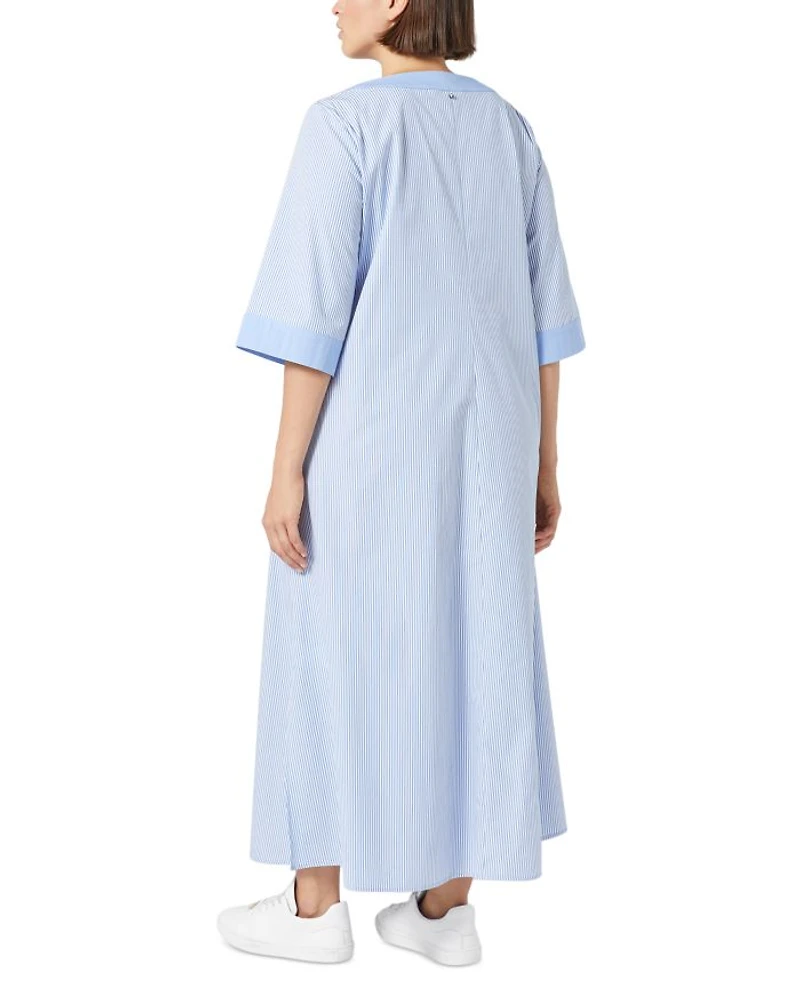 Sport 2A Uscita Opossum Embroidered Split V Neck Dress