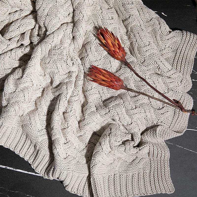 Pink Lemonade Dapa Throw Blanket