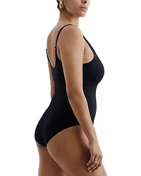 Smooth Comfort Sculpting Bodysuit