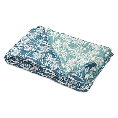 vVyom Deep Sea Coral Handcrafted Cotton Quilt